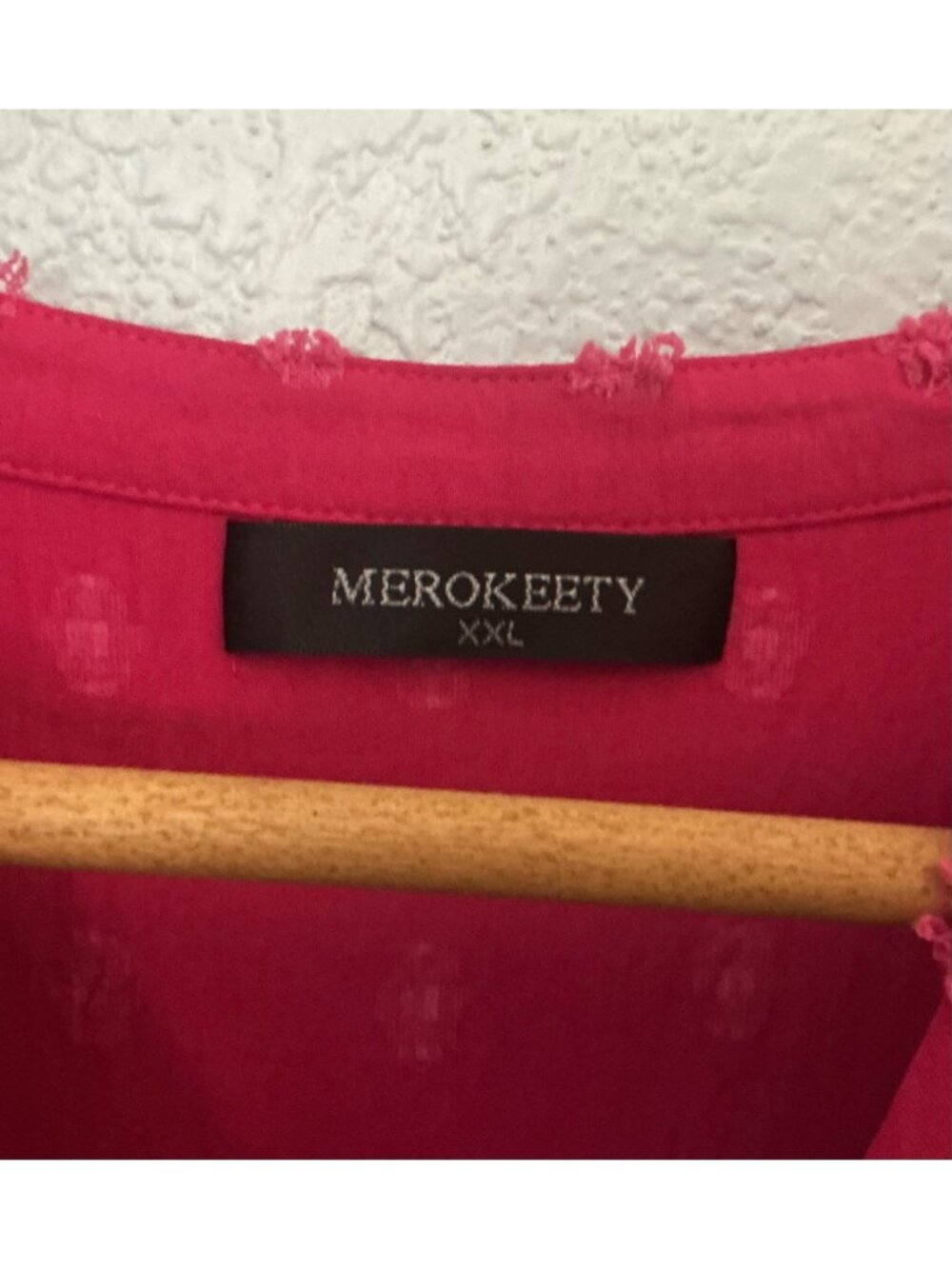 Merokeety Womens Pink Flutter Sleeve Split Neck Top XXL - Picture 4 of 4